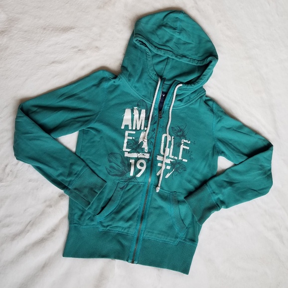American Eagle Outfitters Tops - AOE Zip-Up Sweatshirt